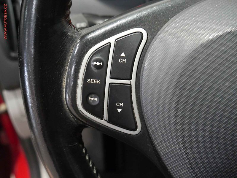 Kia Ceed (2009) 1.4i, 1.maj,ČR, AC - fotka 12 z 16