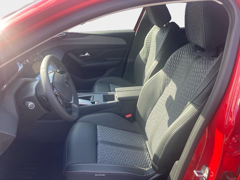 Peugeot 408 ALLURE Hybrid 145 e-DCS6       - fotka 9 z 15