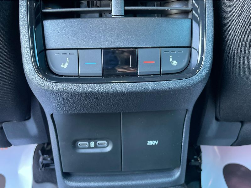 Škoda Octavia COMBI 2.0 TDi DSG 7st. RS - fotka 13 z 29