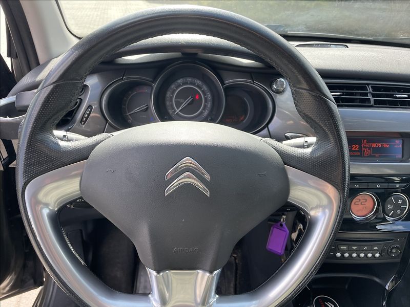 Citroën C3 1,6 HDi 68kw Exclusive 2maj. - fotka 16 z 38