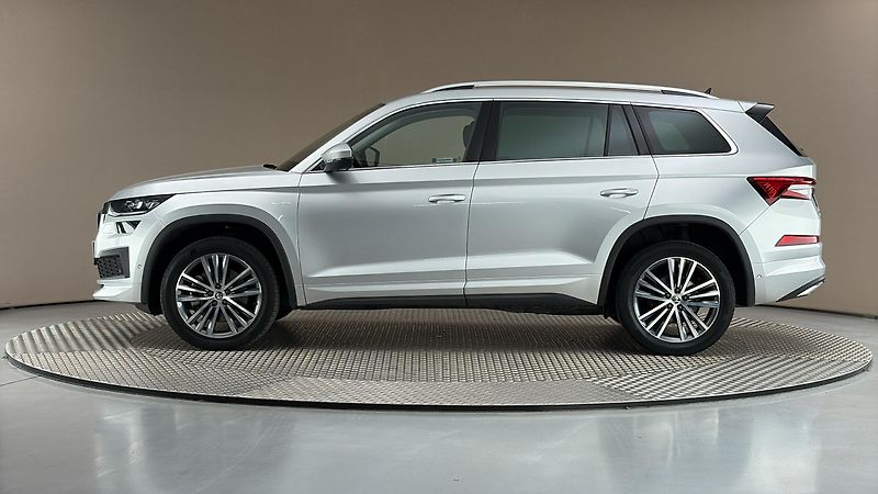 Škoda Kodiaq 2.0 TDI DSG 4x4 L&K - fotka 4 z 32