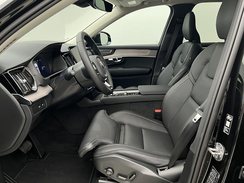 Volvo XC90 (2026) T8 AWD PLUS BRIGHT - fotka 3 z 45