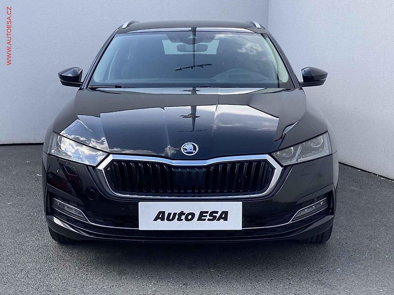 Škoda Octavia (2023) 2.0 TDI, Style, DSG, TZ, - fotka 2 z 21