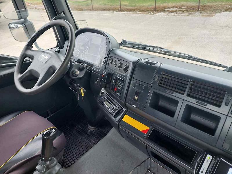 MAN TGA 32.360 8X4 BB 7m + THEAM - fotka 62 z 89