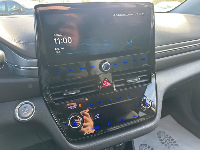 Hyundai IONIQ (2022) 38,3 kWh Level 5 SoH 100% - fotka 22 z 26