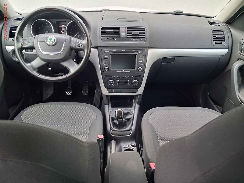 Škoda Yeti (2012) 1.2TSi, Ambition, STK9/28 - fotka 8 z 17
