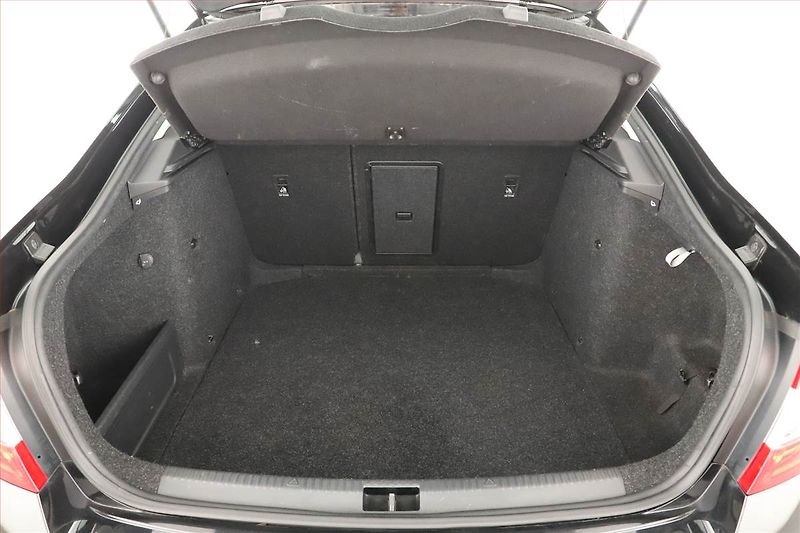 Škoda Octavia (2018) 1.4 TSI, ČR,1.maj, Tempomat - fotka 13 z 14