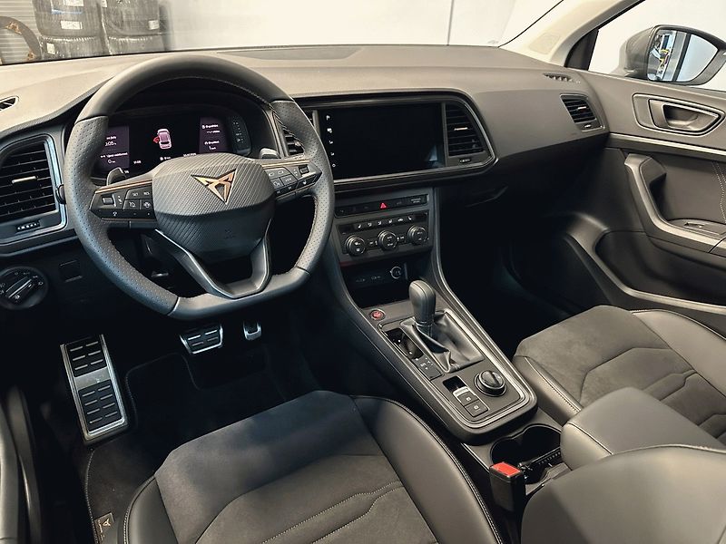 Cupra Ateca (2026) 1.5 TSI 150k DSG *TAŽNÉ* - fotka 12 z 21