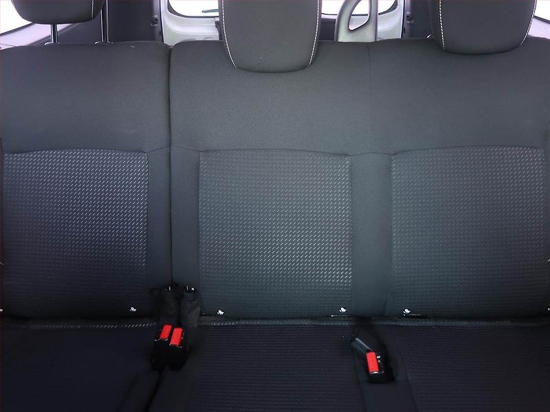 Dacia Lodgy (2017) 1.6 SCe, Serv.kniha, Tempomat - fotka 10 z 14