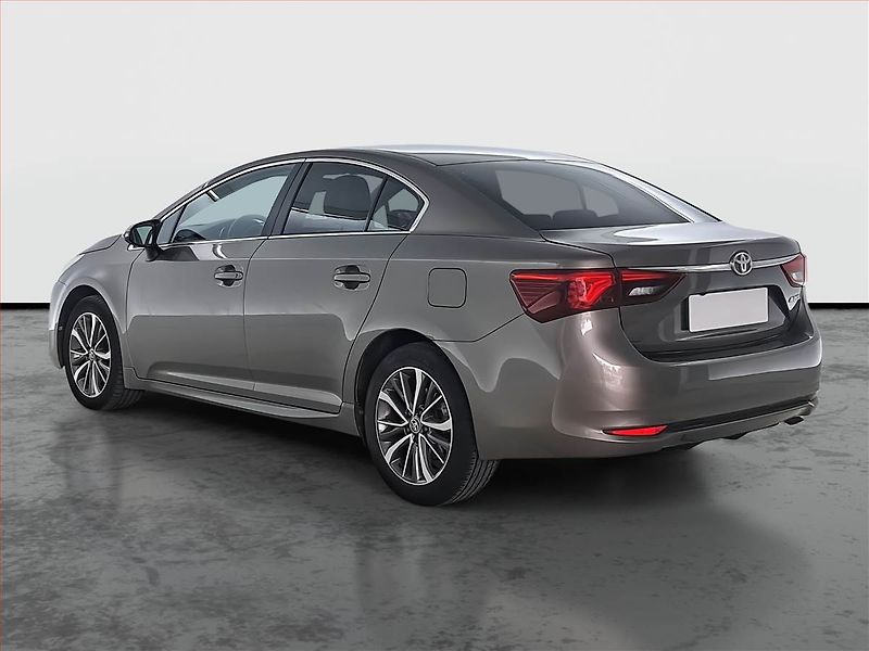 Toyota Avensis (2016) 2.0 D-4D, ČR,1.maj, Serv.kniha - fotka 4 z 21