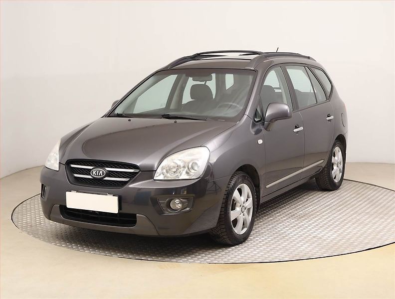 Kia Carens (2007) 2.0 CRDi, po STK, Tažné - fotka 2 z 17