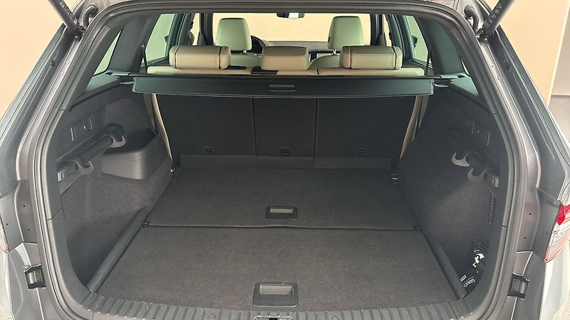 Škoda Kodiaq 2.0 TDI DSG 4x4 Style - fotka 17 z 30