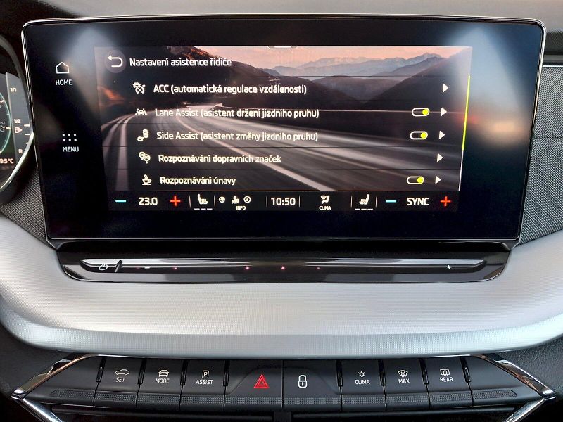 Škoda Octavia (2022) Combi Style Plus 2,0TDi 110kW - fotka 26 z 35