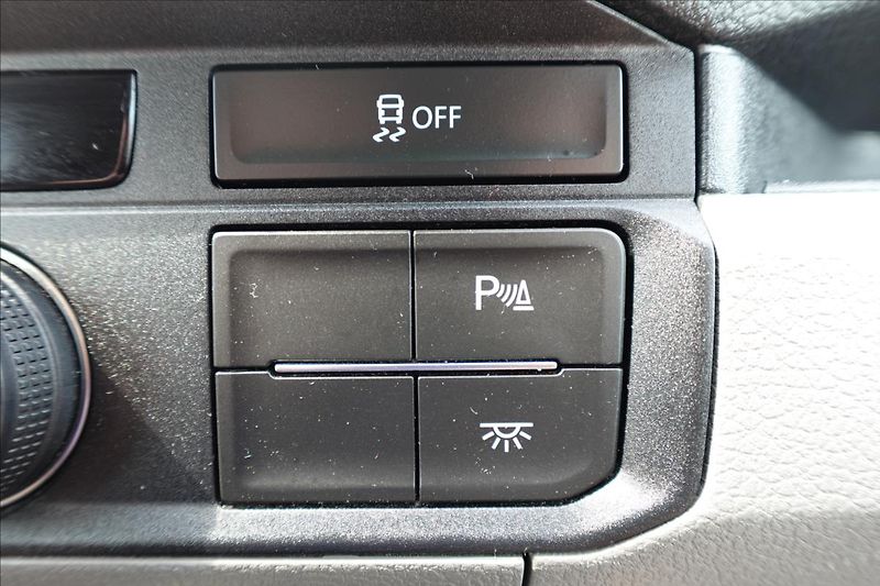 Volkswagen Crafter 2,0 TDI  VW L2H2 KLIMA - fotka 32 z 33