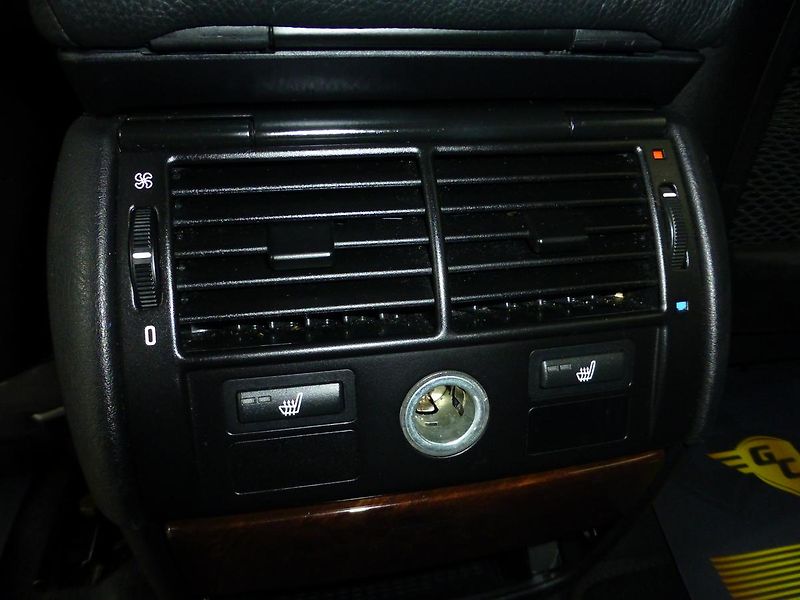 BMW X5 (2006) 3,0D*XENON**KAMERA**PANORAMA - fotka 24 z 35
