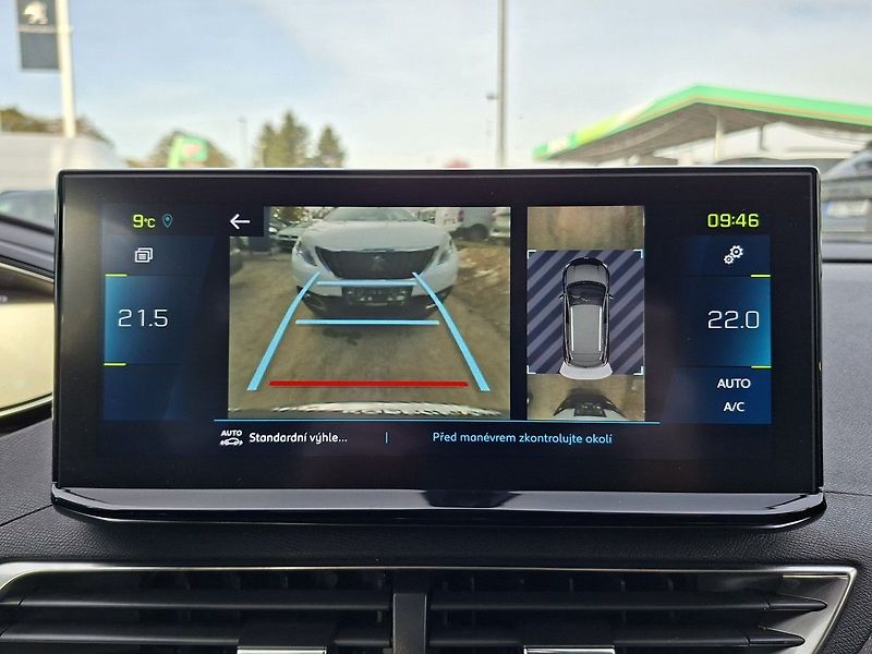 Peugeot 3008 ALLURE PACK HYBRID 225 e-EAT8 - fotka 28 z 31