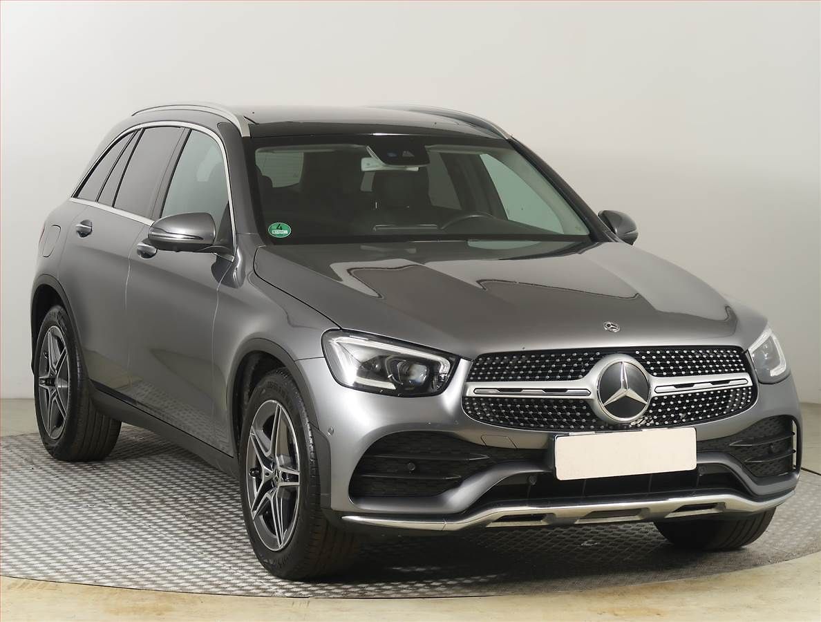 Mercedes-Benz GLC AMG line 300 d 4MATIC