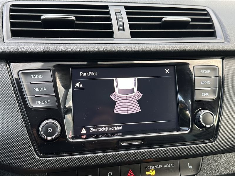 Škoda Fabia 1,0 TSI 95PS  Ambition Top - fotka 37 z 54