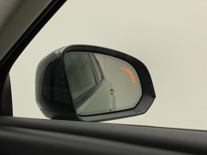 Volvo XC40 B4 DARK ULTRA AUT CZ - fotka 35 z 59