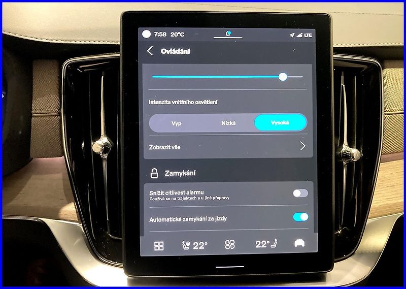 Volvo XC90 (2026) B5 AWD PLUS BRIGHT  - fotka 18 z 20