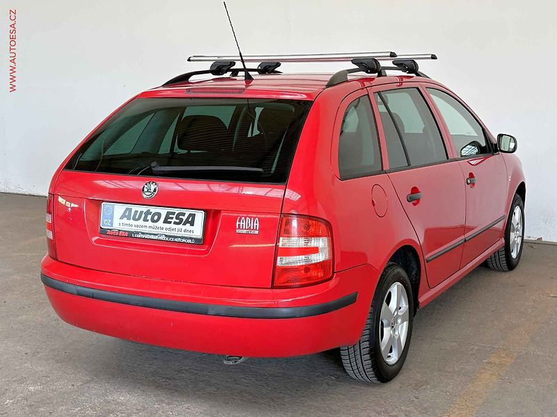 Škoda Fabia (2006) 1.2i, ČR, STK9/28 - fotka 4 z 13
