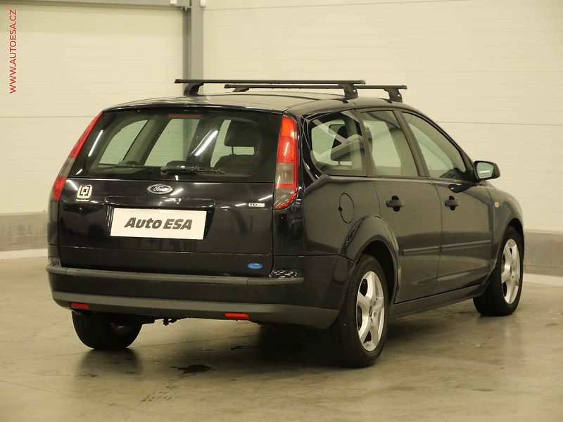 Ford Focus (2007) 1.8TDCi, AC, STK7/28 - fotka 4 z 17