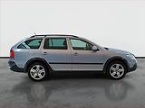 Škoda Octavia (2010) Scout 1.8 TSI, 4X4 - náhled 6