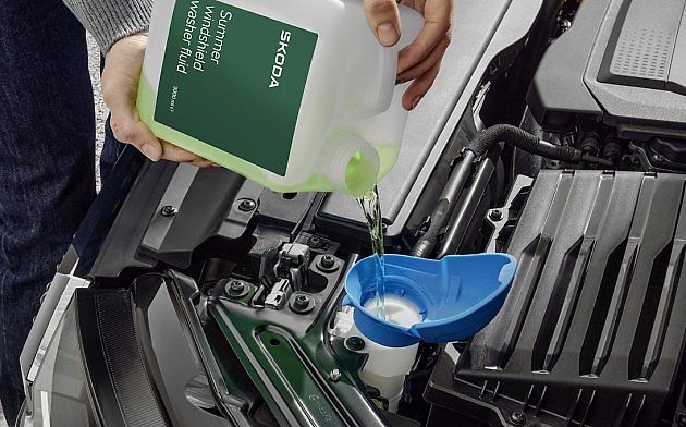 Systém čištění kamery využívá stejnou nádržku s kapalinou jako přední a zadní stěrače., zdroj: Se svolením Škoda.