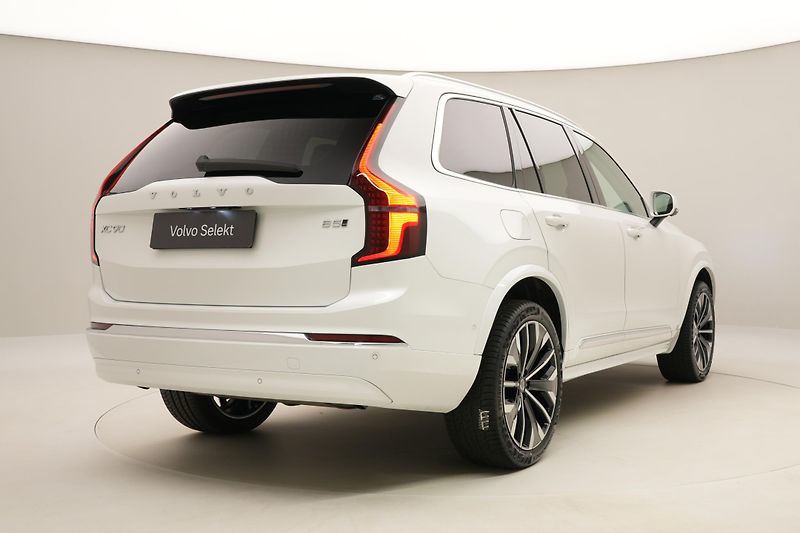 Volvo XC90 B5 AWD BRIGHT PLUS AUT CZ 7m - fotka 13 z 56