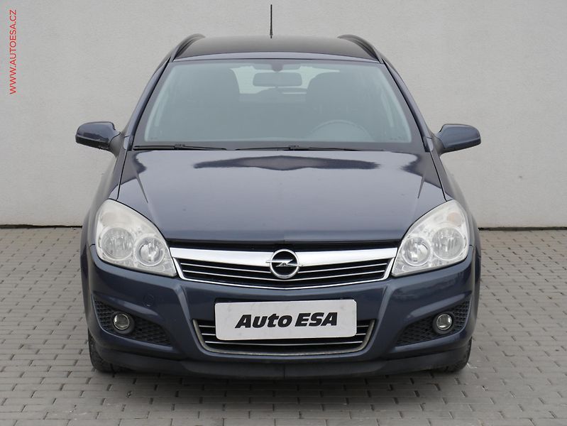 Opel Astra (2007) 1.7 CDTi, AC, STK4/28 - fotka 2 z 15