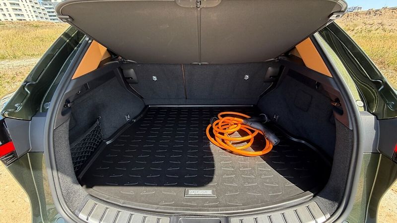 Lexus NX 450h plus 450H+ 2,5 PHEV PRESTIGE - fotka 26 z 30