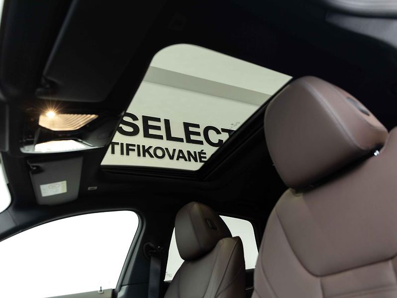 BMW Řada 4 M440i xDrive Gran Coupé - fotka 22 z 22
