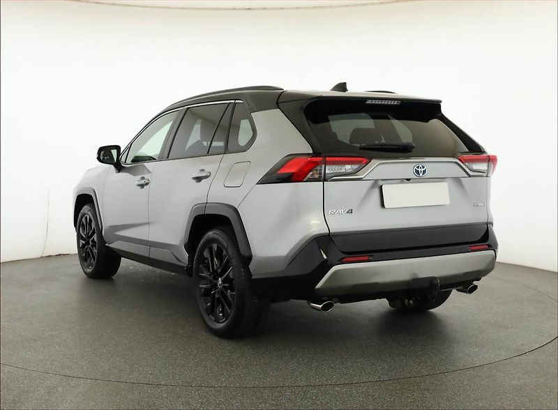 Toyota RAV4 (2024) 2.5 Hybrid - fotka 4 z 16