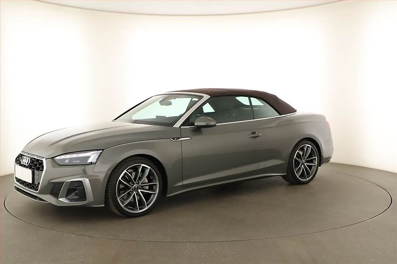 Audi A5 (2024) 40 TFSI - fotka 13 z 26