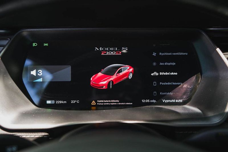 Tesla Model S (2019) P100D Ludicrous, SoH 91% - fotka 19 z 30