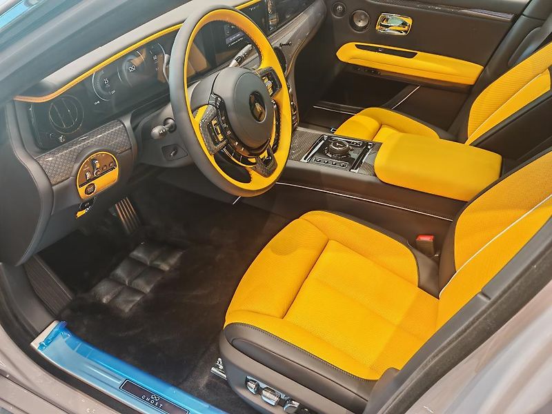 Rolls-Royce Ghost Black Badge MY 2026 - fotka 2 z 25