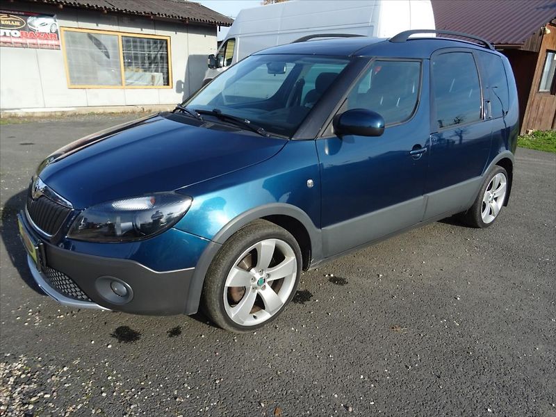 Škoda Roomster 1,6 TDI - fotka 4 z 36