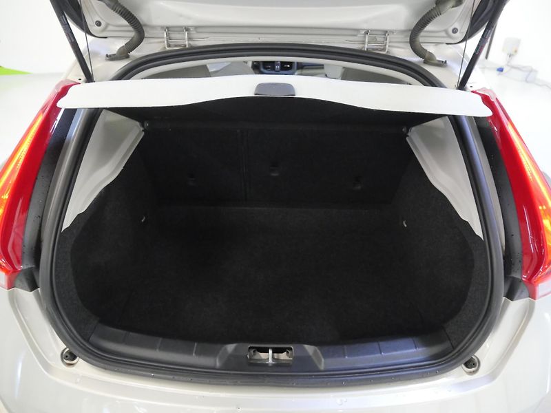 Volvo V40 - fotka 27 z 27