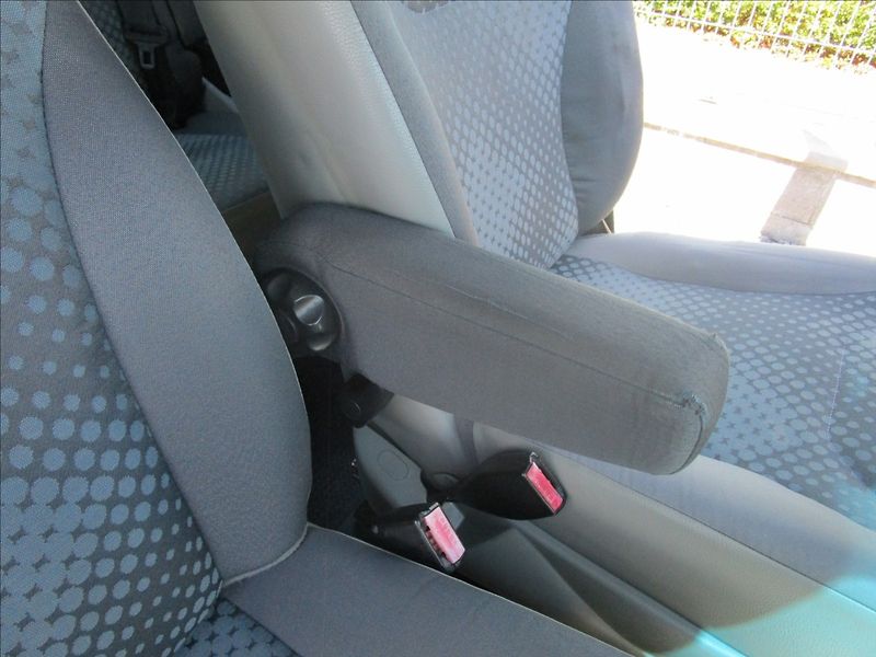 Renault Trafic 2.0dCi 115 L2H1, 6 míst - fotka 20 z 45