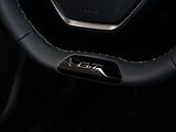 Peugeot 2008 1,2 Hybrid GT Alcant.NOVÝ VŮZ - náhled 21