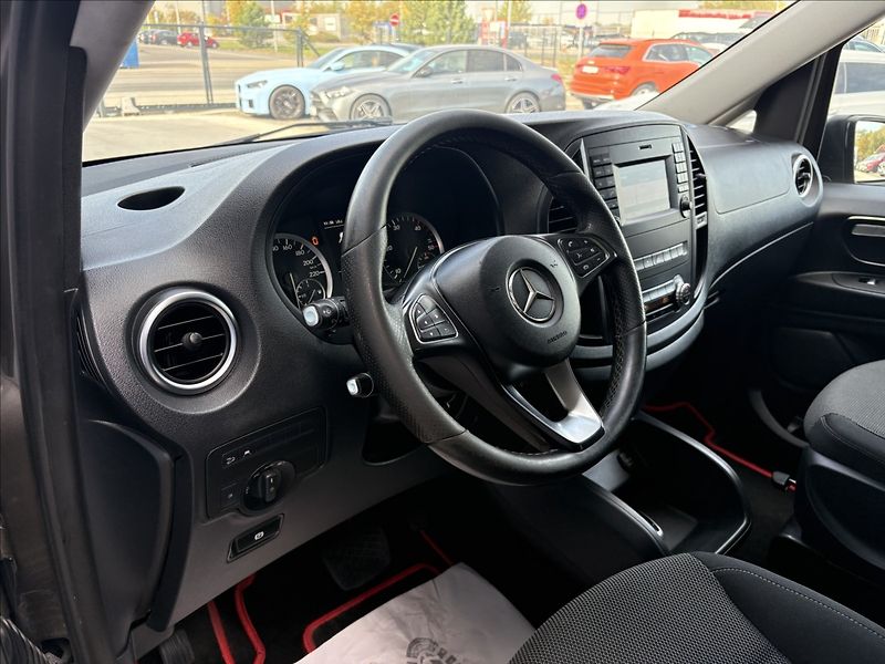 Mercedes-Benz Vito 2,1 140 kw 4x4 L 8 míst servis - fotka 13 z 29