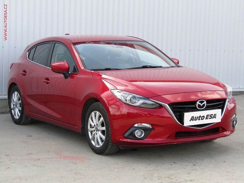 Mazda 3 (2015) 2.0 i, AC, xenon, navi - fotka 1 z 21