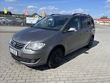 Volkswagen Touran 1,9 TDi 77kw 6rychlostí Klimat - náhled 1