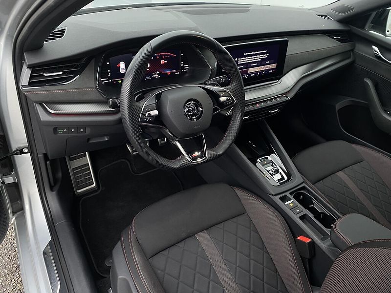 Škoda Octavia 2,0 TDI 147 kW RS DSG - fotka 7 z 29