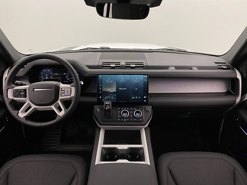 Land Rover Defender (2026) 130 D250 X-Dynamic SE - fotka 2 z 64