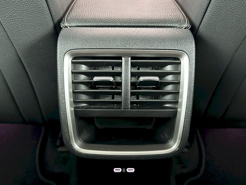 Škoda Octavia (2025) Combi DSG 1.5TSI 110kW Top Sel - fotka 29 z 34