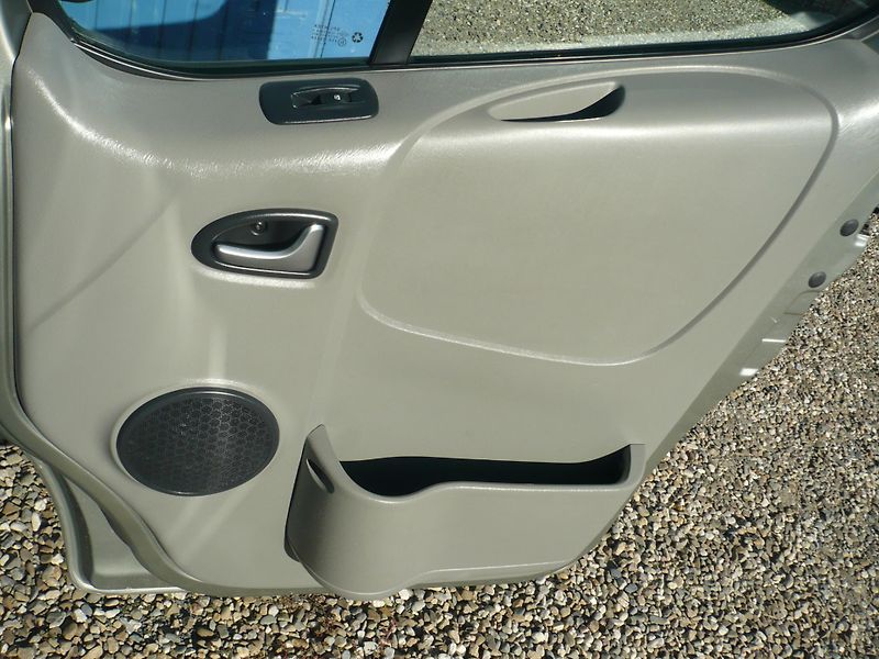 Opel Vivaro 2.5DCI 107Kw Long Klima - fotka 25 z 26