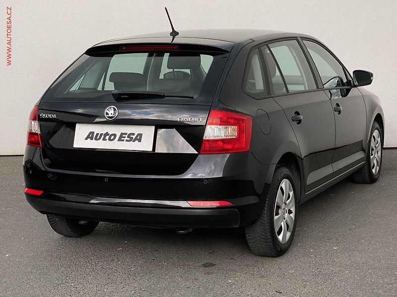 Škoda Rapid (2016) 1.2 TSi, Ambition - fotka 4 z 16