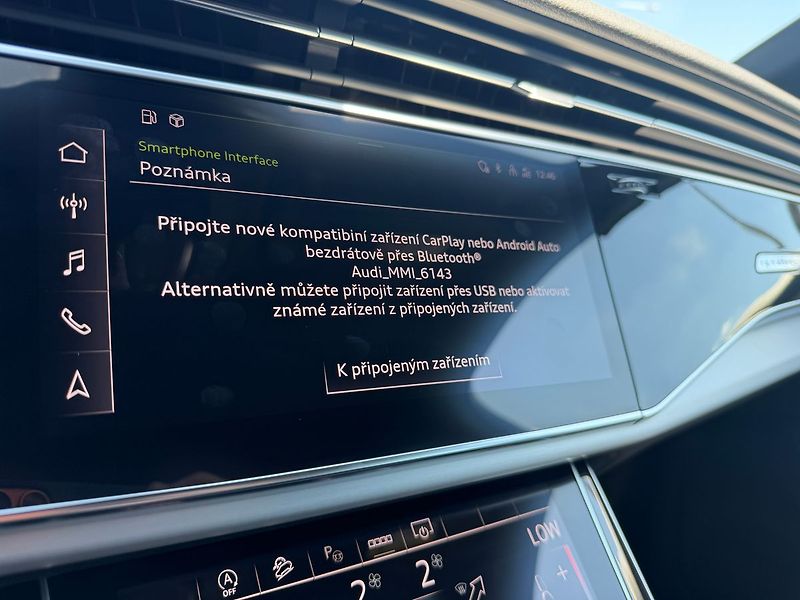 Audi Q7 S-line  210kW Tažné - fotka 15 z 26