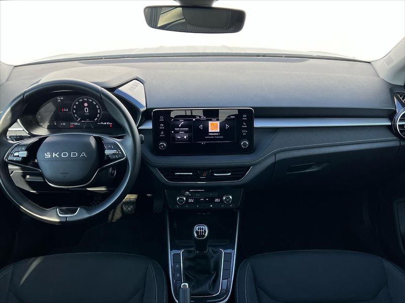 Škoda Fabia 1,0 TSi 85kW TOP SELECTION  IV - fotka 5 z 24